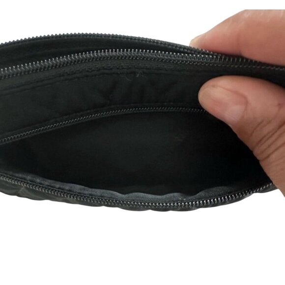 Vera Bradley Black Quilted Wristlet Clutch With Zipper Closure - Picture 3 of 7